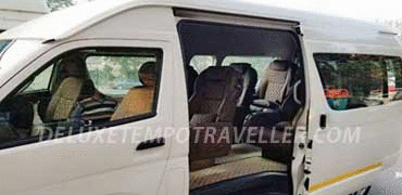 7 seater toyota commuter grand hiace luxury mini van hire in delhi india