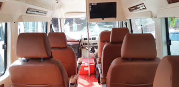 8 seater 1x1 deluxe tempo traveller