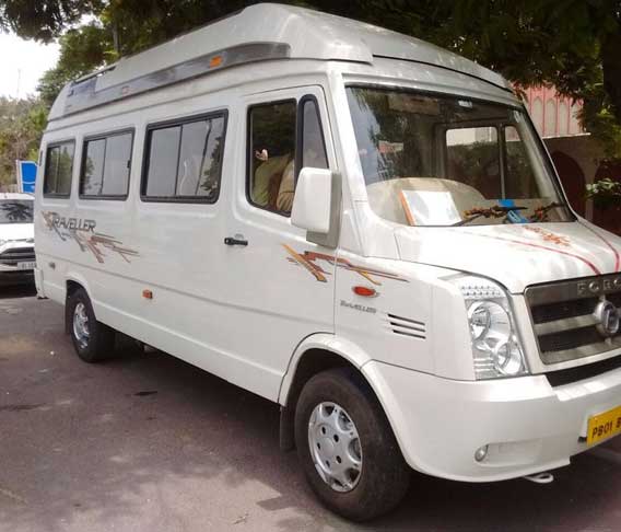 12 seater tempo traveller rental in delhi