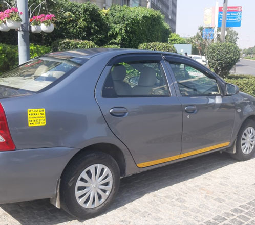 toyota etios car hire gurgaon